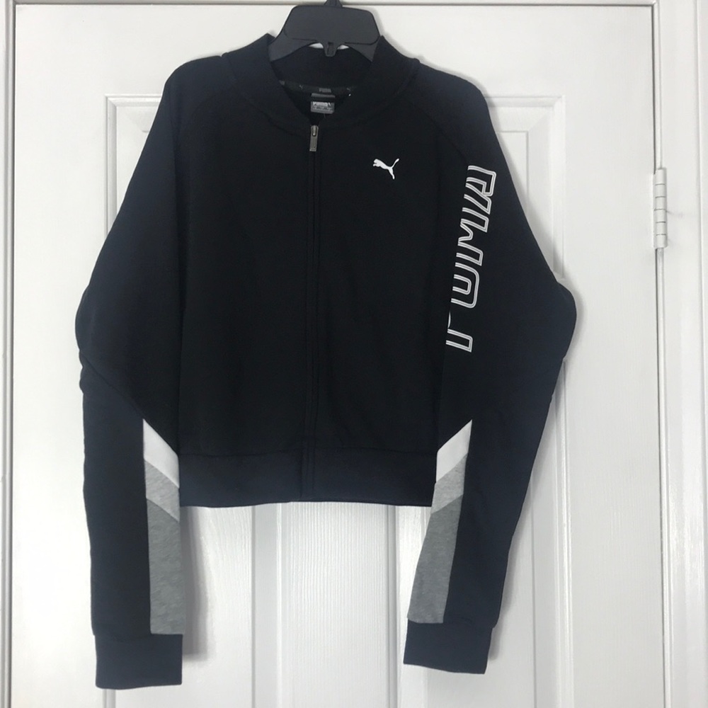 NWT Puma Athletic Zipper Sweater Black w/pockets